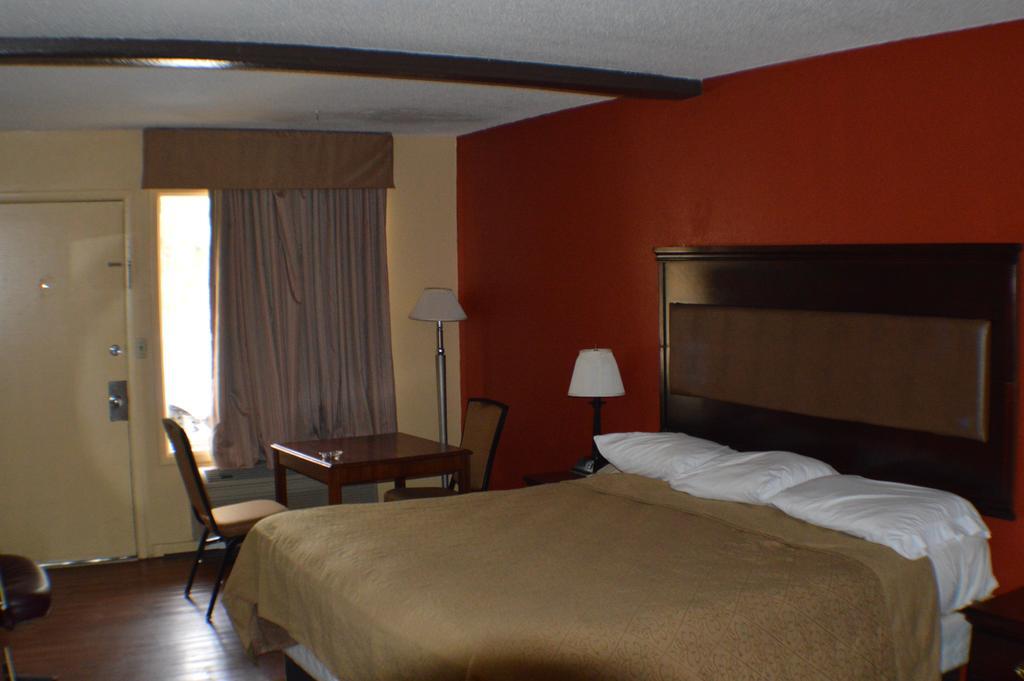 لوكوست غروف Sun Down Lodge المظهر الخارجي الصورة
